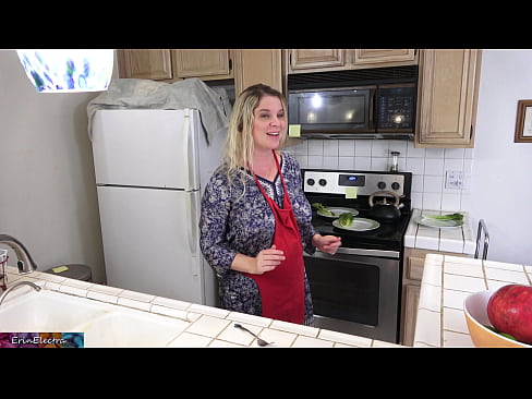 ❤️ Stepmom milking him in the kitchen before his date. ️ Porn video at en-gb.osagoassist.ru ❌